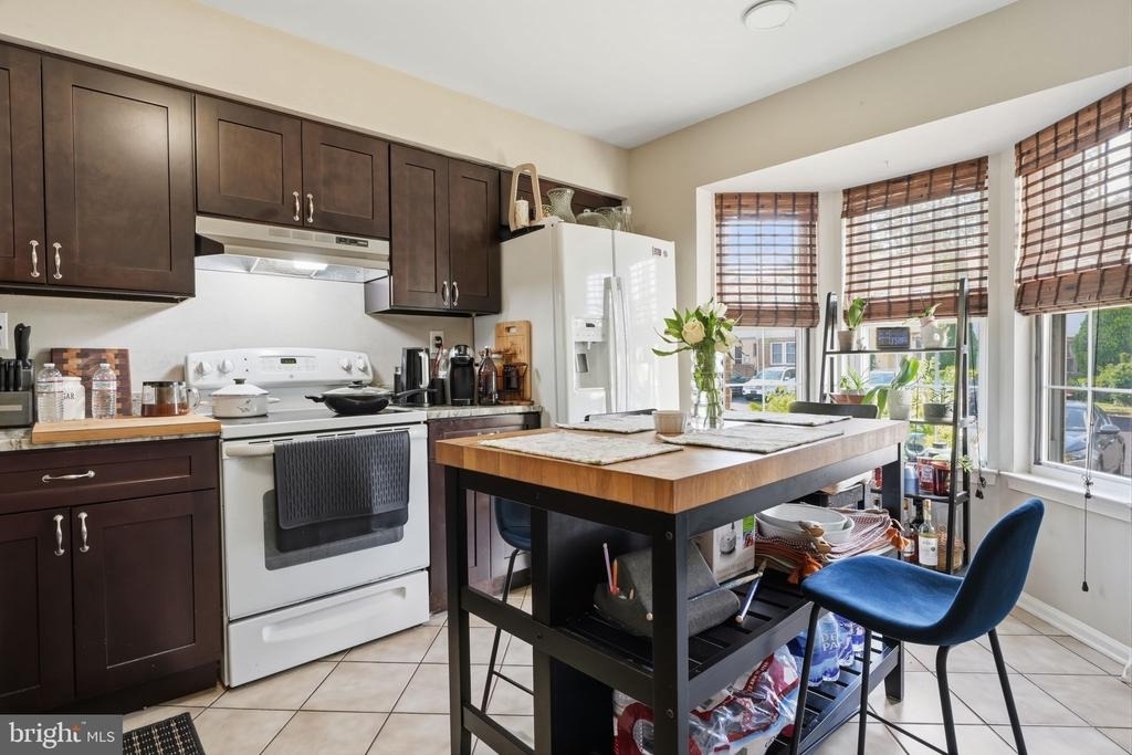272 Hudson Court - Photo 7