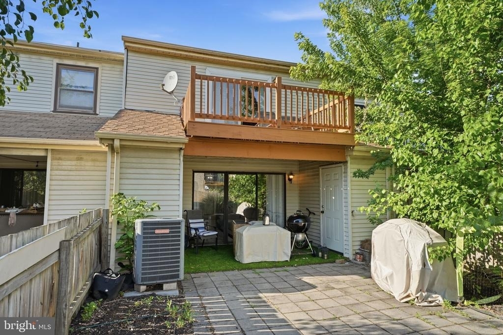 272 Hudson Court - Photo 36