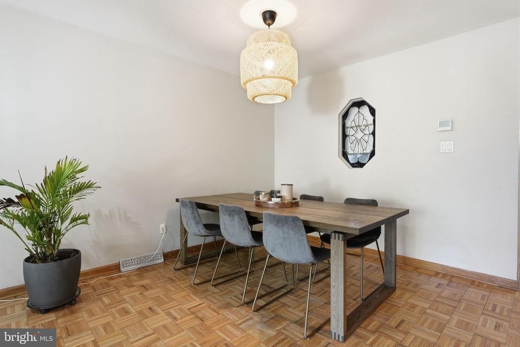 272 Hudson Court - Photo 13