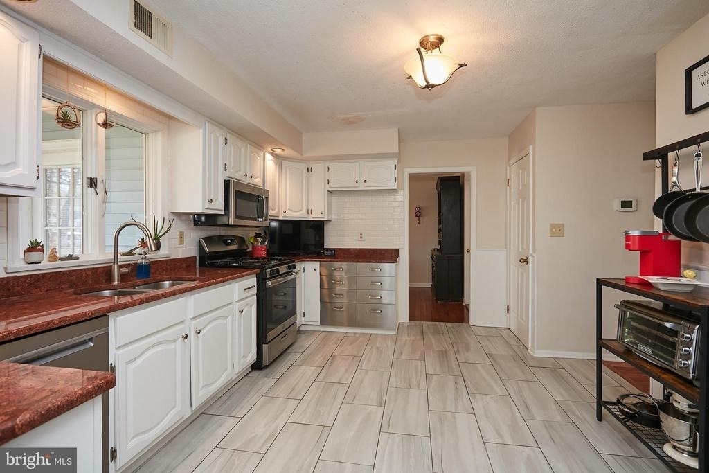 34 Berrien Avenue - Photo 14
