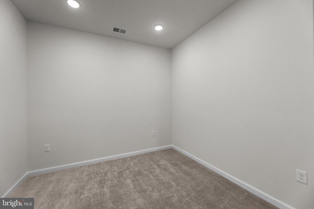 1 Culvert Dr - Photo 8