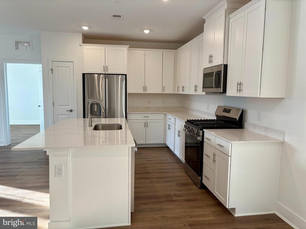 2201 Jacob Francis Way - Photo 1