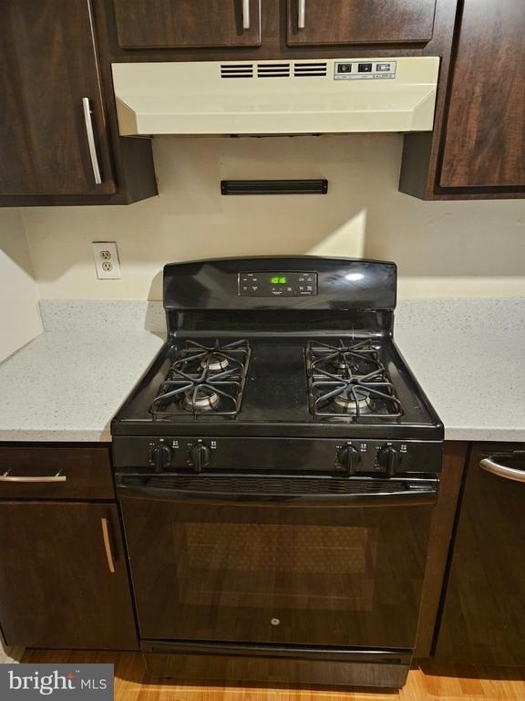 47 Wyndham Place - Photo 4
