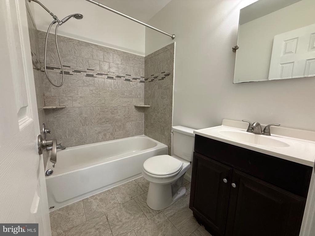 343 Brookdale Boulevard - Photo 14