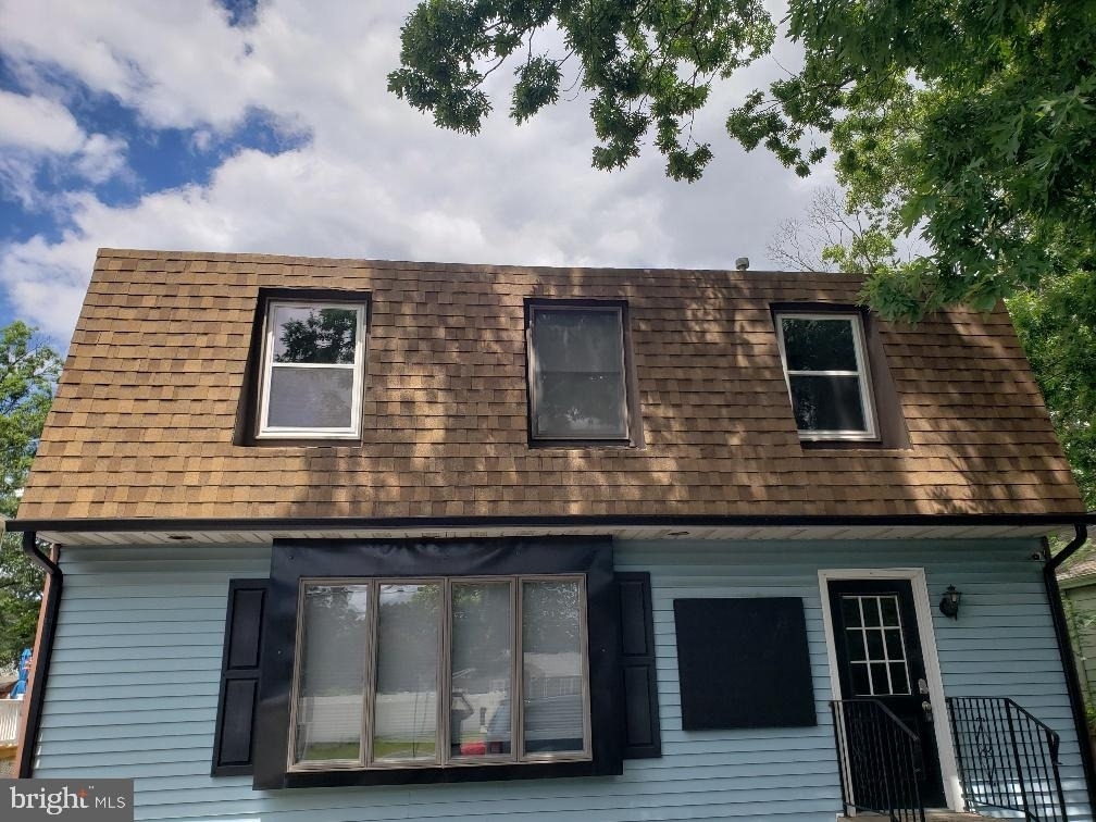 107 W Branch Avenue - Photo 0