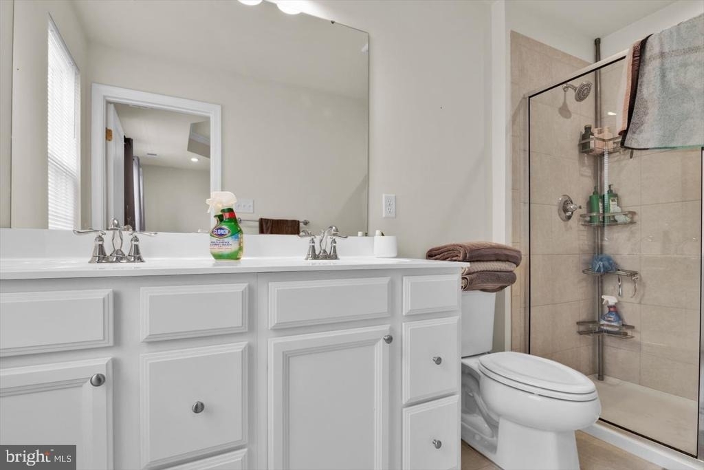 114 Freedom Way - Photo 16