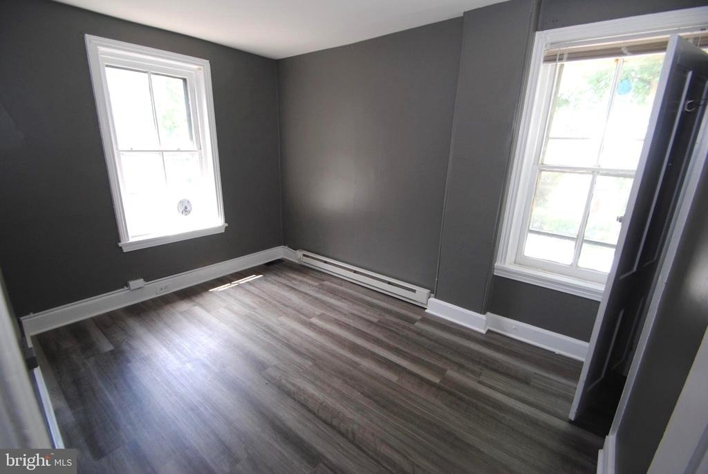 317 E Union Street - Photo 6