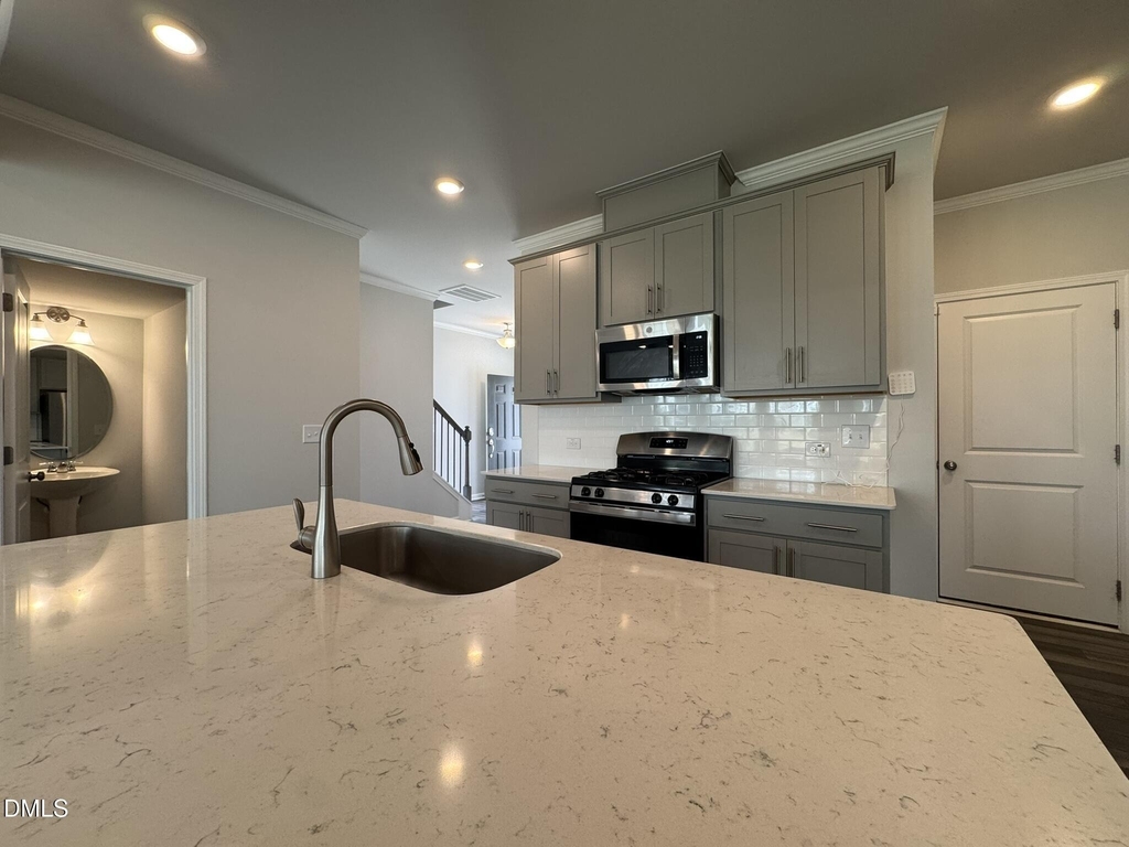 375 Garden Vine Trail - Photo 6