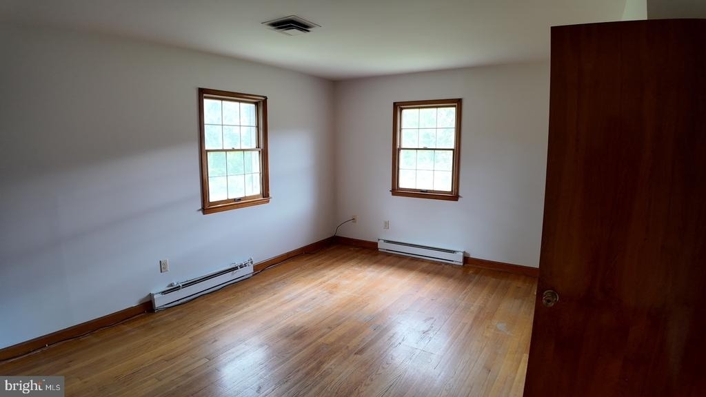 8936 Goldsborough Neck Road - Photo 12