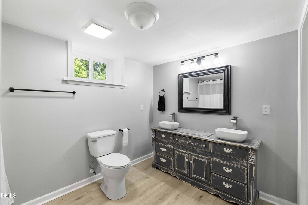 437 Woodsdale Road - Photo 25