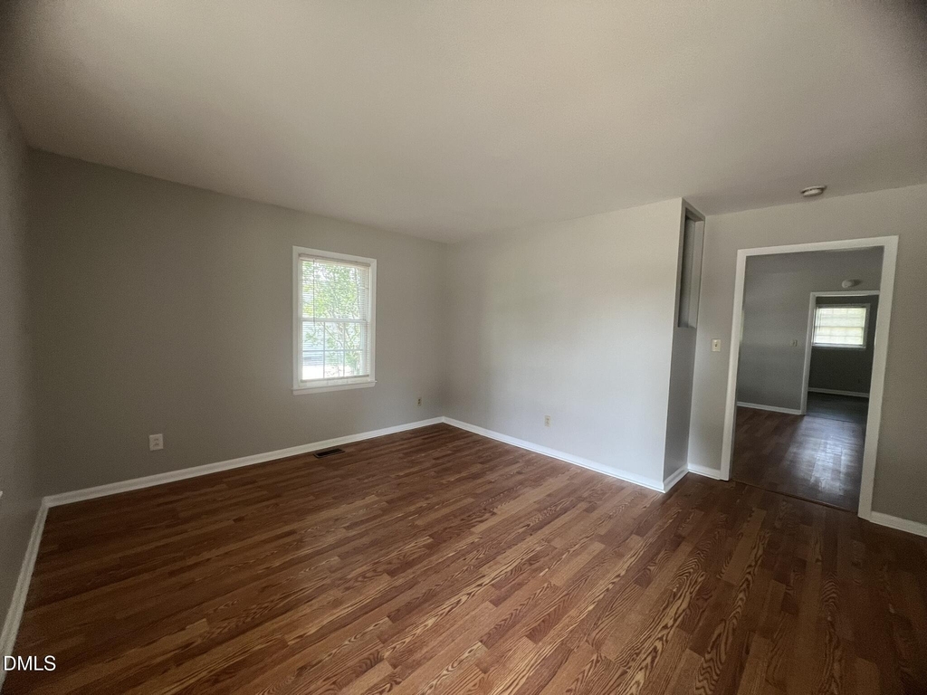 918 Durham Street - Photo 2