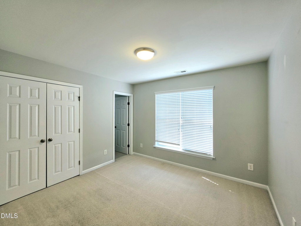 9716 Layla Avenue - Photo 9