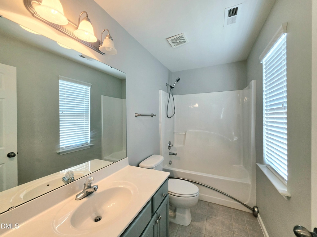 9716 Layla Avenue - Photo 10