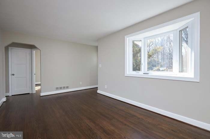221 Dale Drive - Photo 4