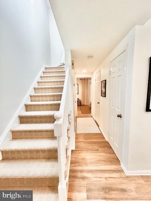 4823 Willett Parkway - Photo 2