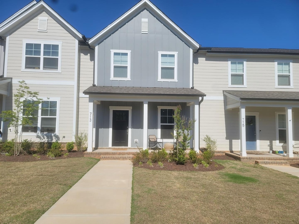 713 Silo Park Drive - Photo 1