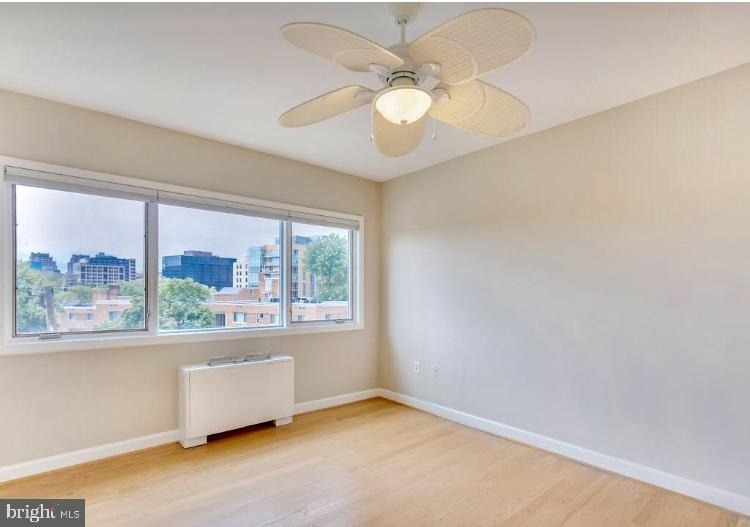 4720 Chevy Chase Drive - Photo 12