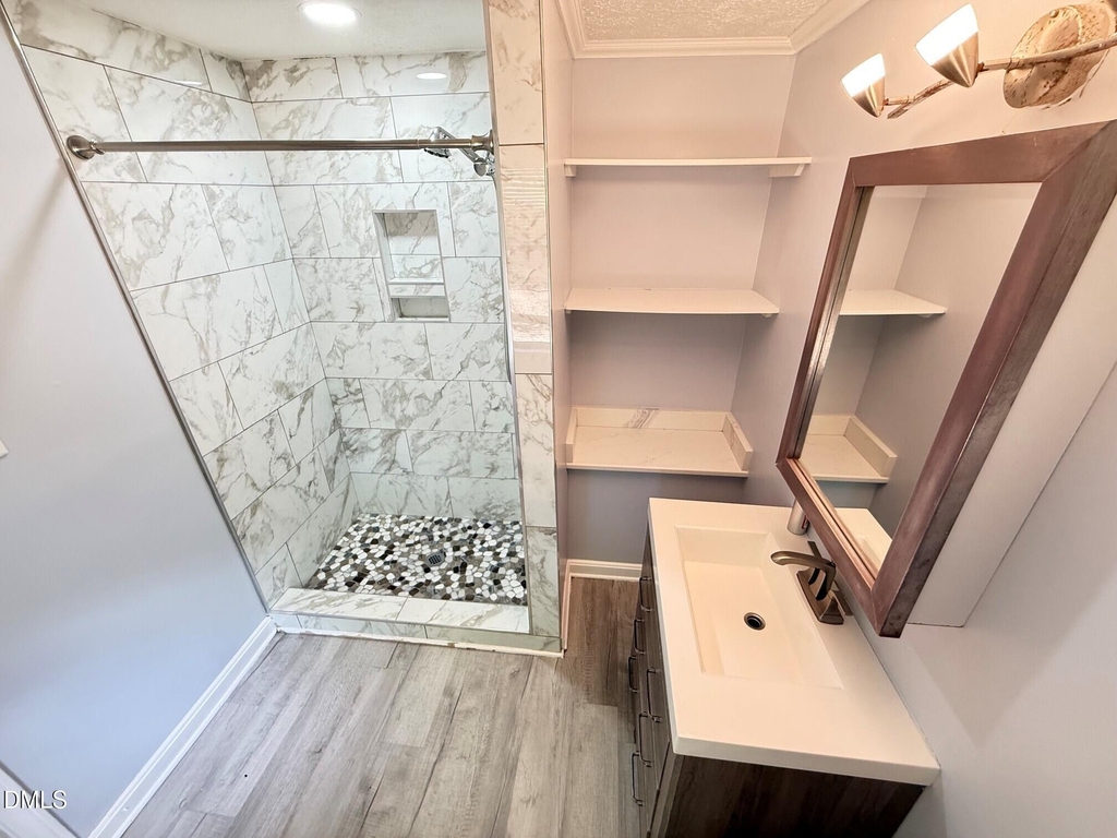 801 Carter Avenue - Photo 10