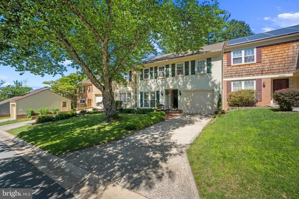 9405 Chatteroy Place - Photo 2
