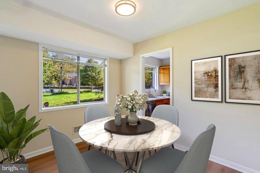 10601 Weymouth Street - Photo 7