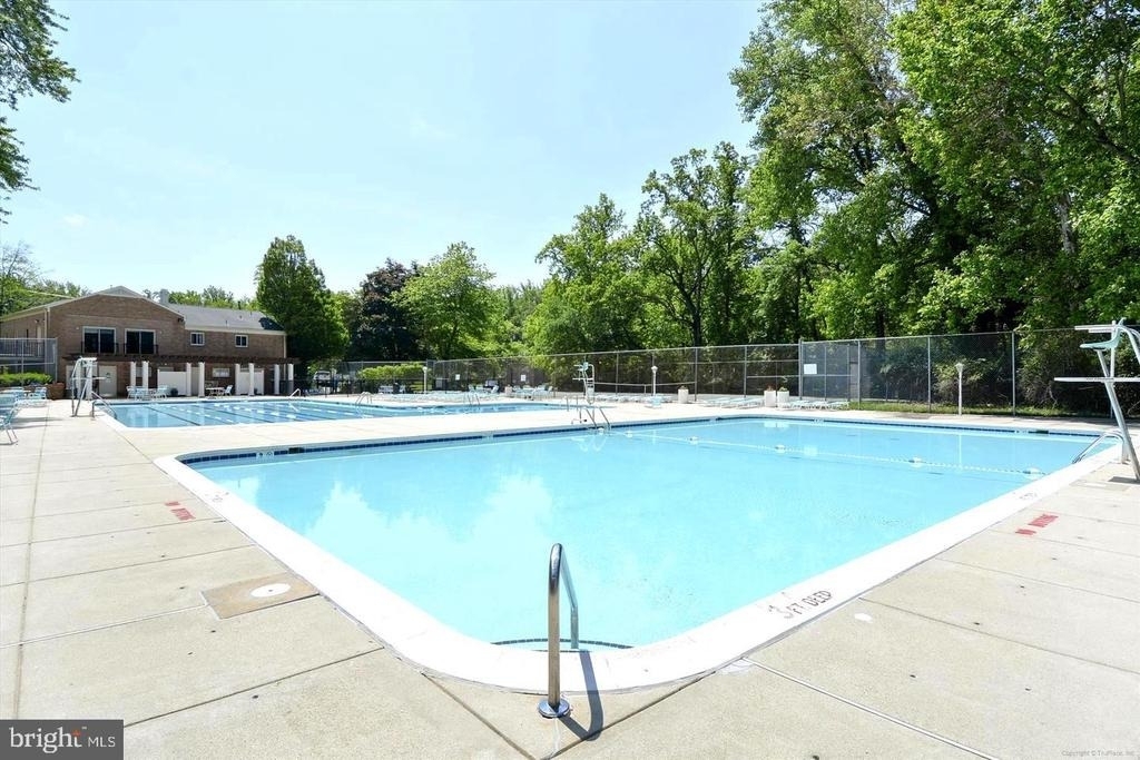 10601 Weymouth Street - Photo 28
