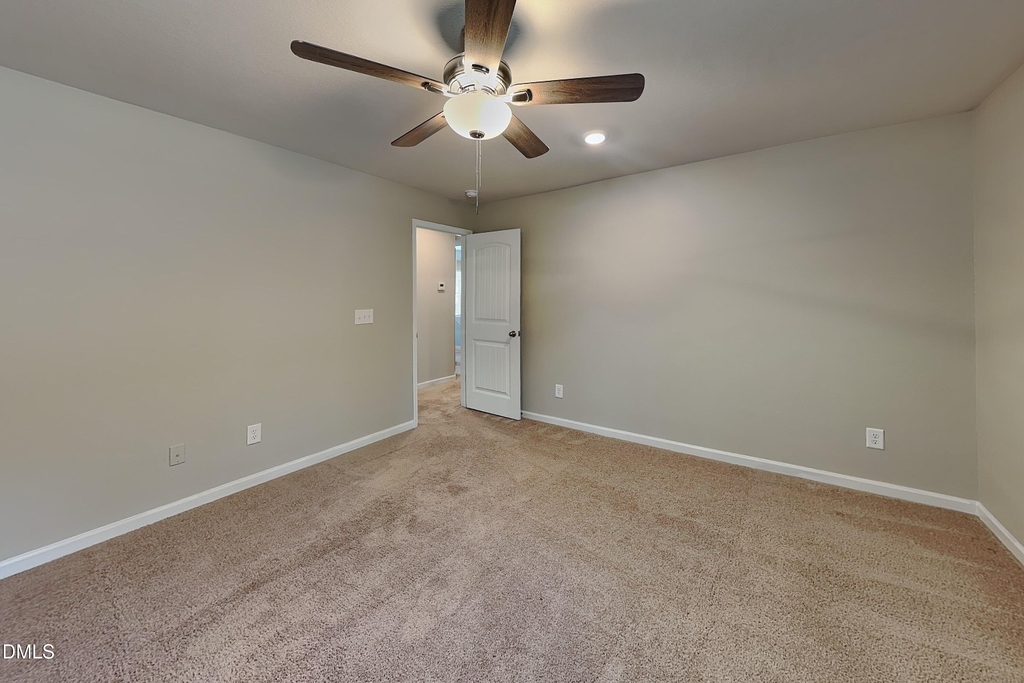 10 Parkers Gate Drive - Photo 6