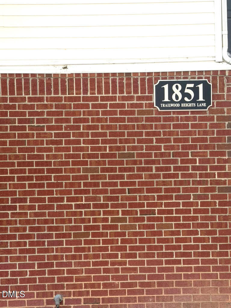 1851 Trailwood Heights Lane - Photo 3