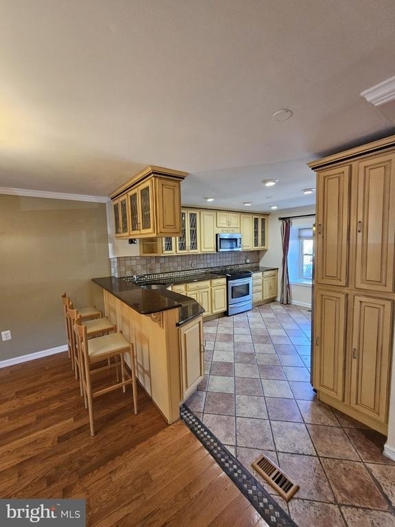 10218 Arizona Circle - Photo 1
