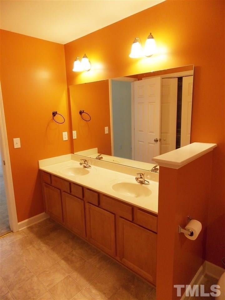 5523 Cottonrose Lane - Photo 9