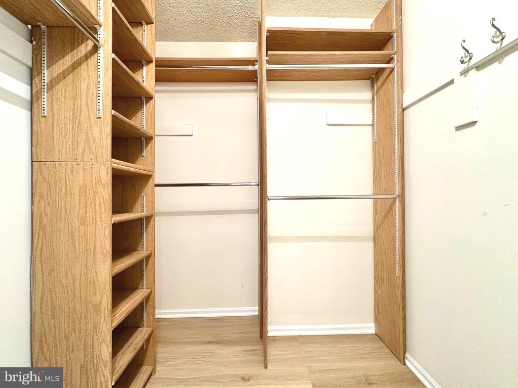 15101 Interlachen Drive Drive - Photo 13