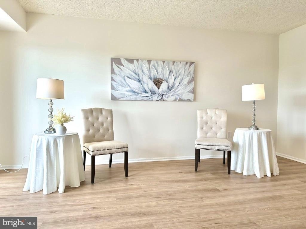 15101 Interlachen Drive Drive - Photo 3