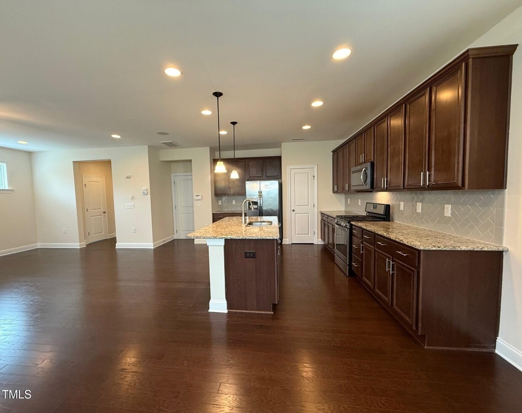 238 Begen Street - Photo 5