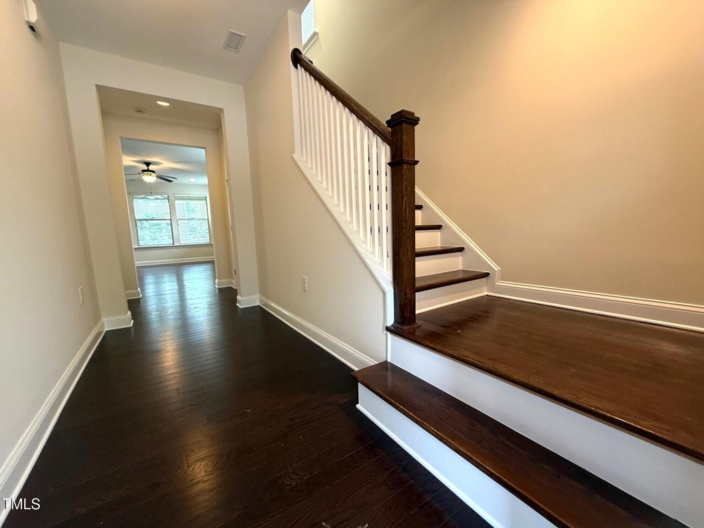 238 Begen Street - Photo 1