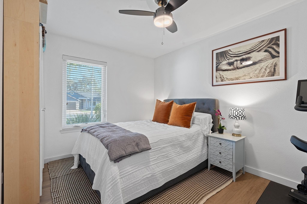 4916 Transit Cir - Photo 13