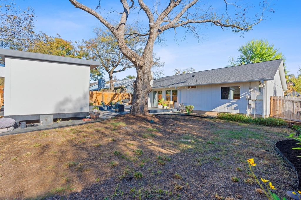 4916 Transit Cir - Photo 19