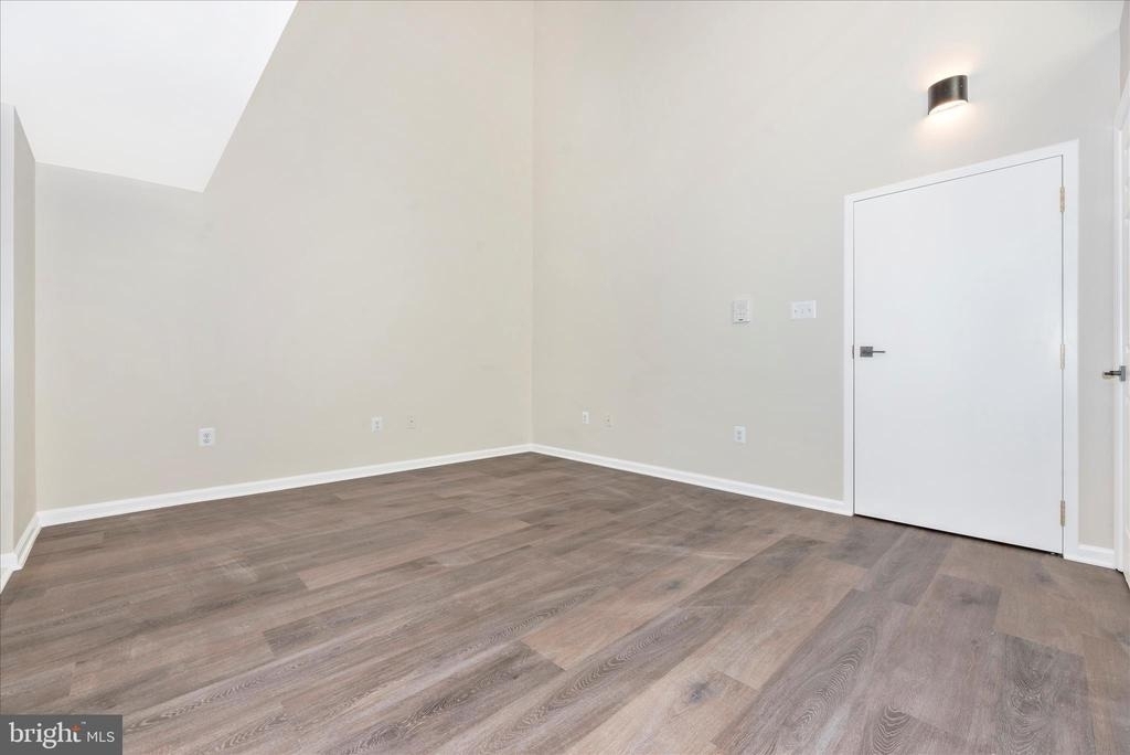 205 Market-thru 207 Street - Photo 6