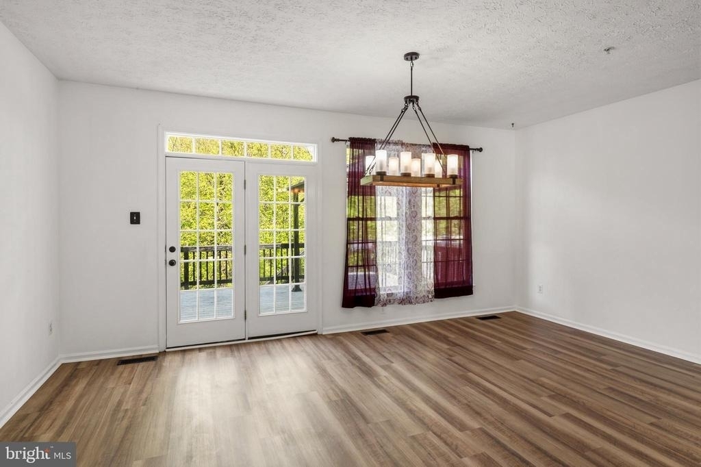 9805 Redwing Drive - Photo 13