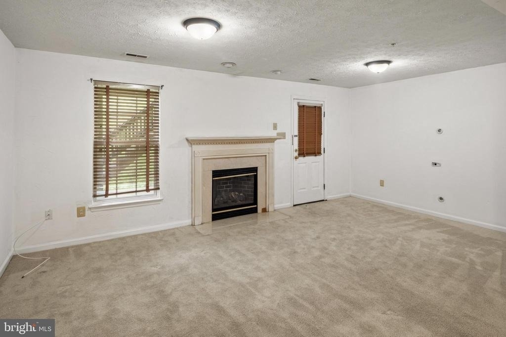 9805 Redwing Drive - Photo 6