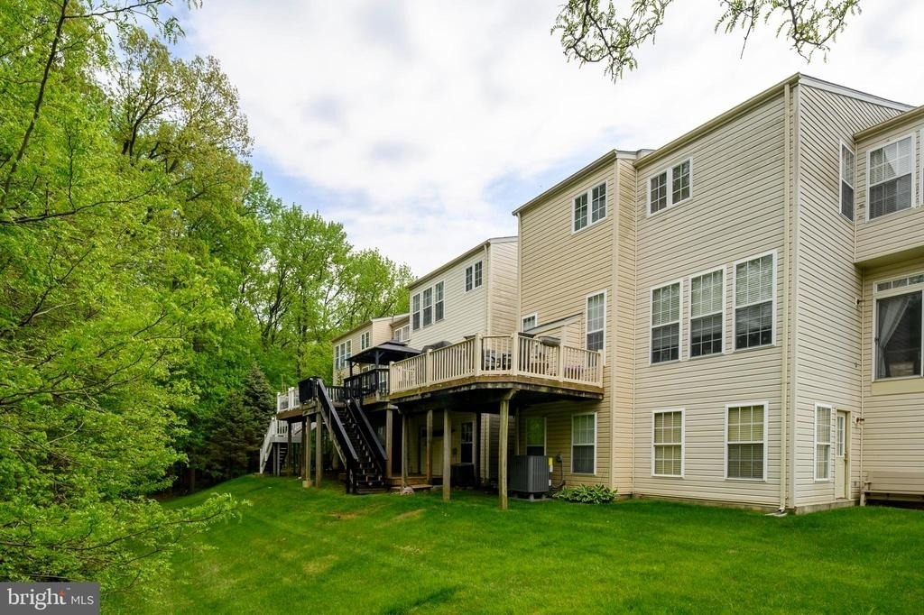 9805 Redwing Drive - Photo 30