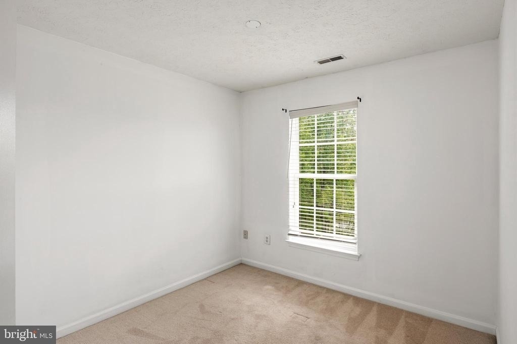 9805 Redwing Drive - Photo 19