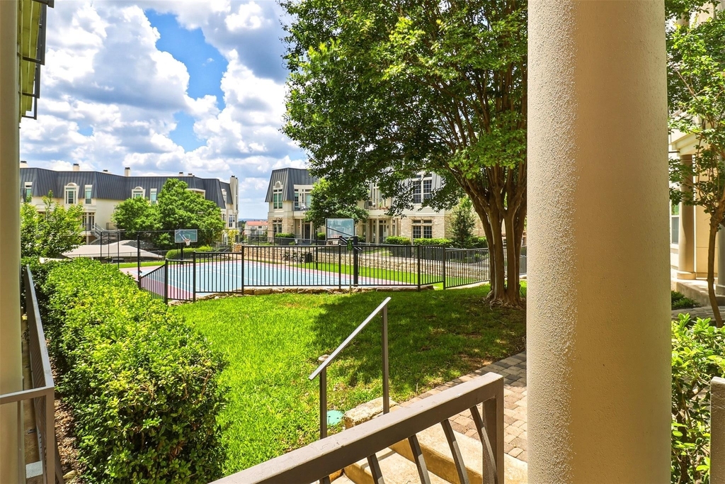 2918 Ranch Road 620 N - Photo 21