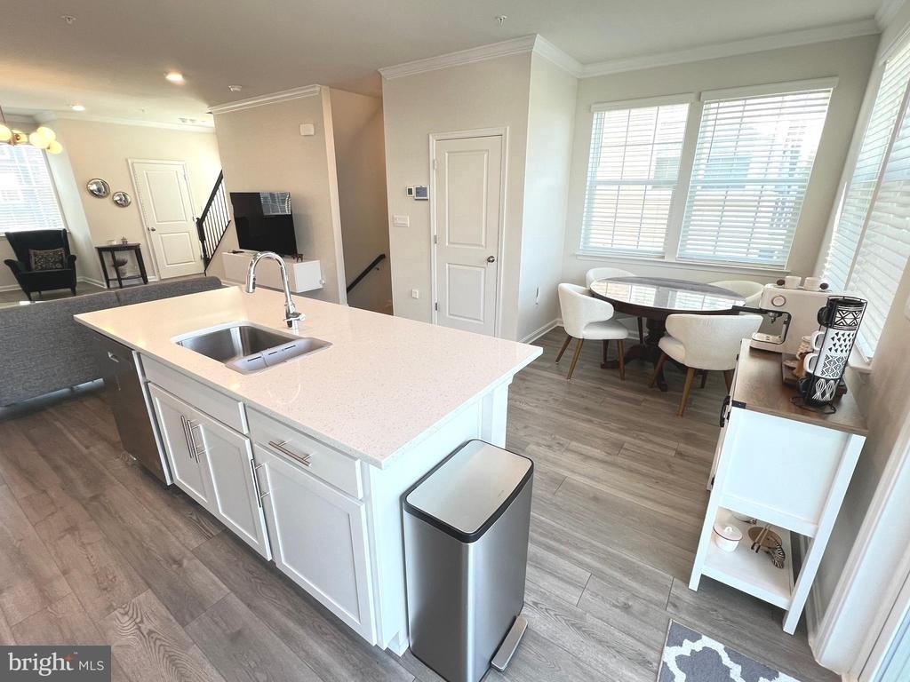 4917 Arcola Road - Photo 10