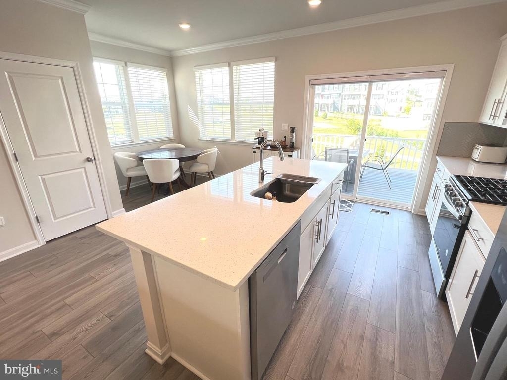 4917 Arcola Road - Photo 9