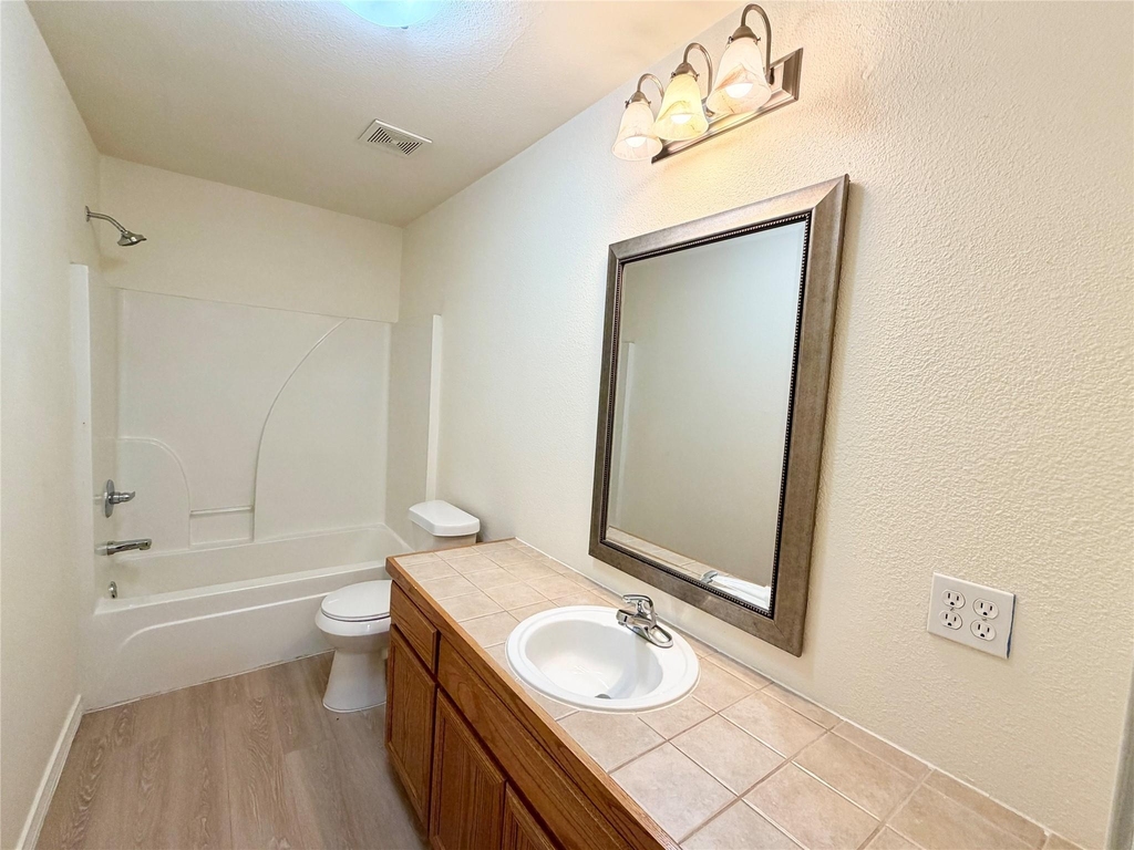 200 Sandstone Dr - Photo 7