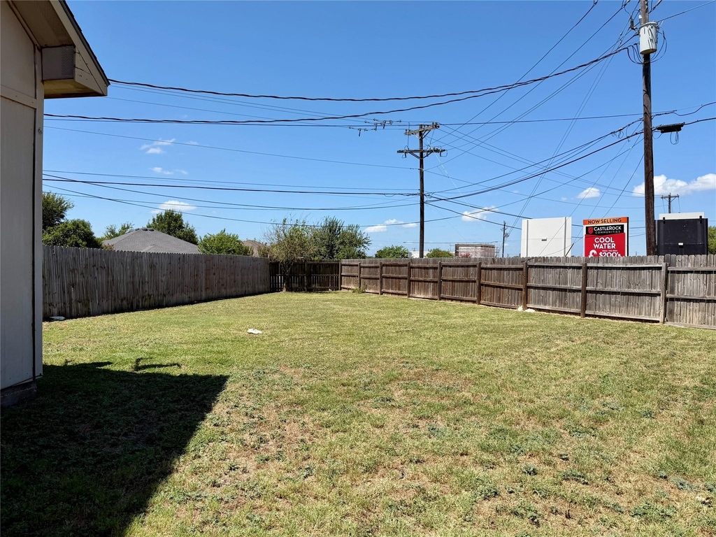 200 Sandstone Dr - Photo 10