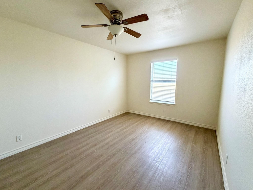 200 Sandstone Dr - Photo 6