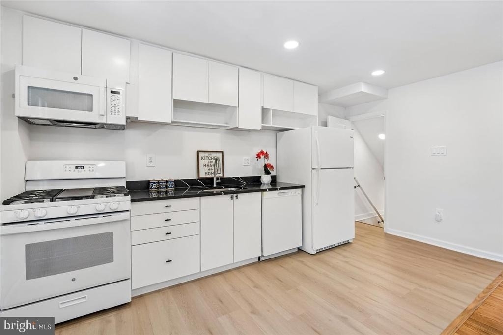 1612 Hardwick Road - Photo 13