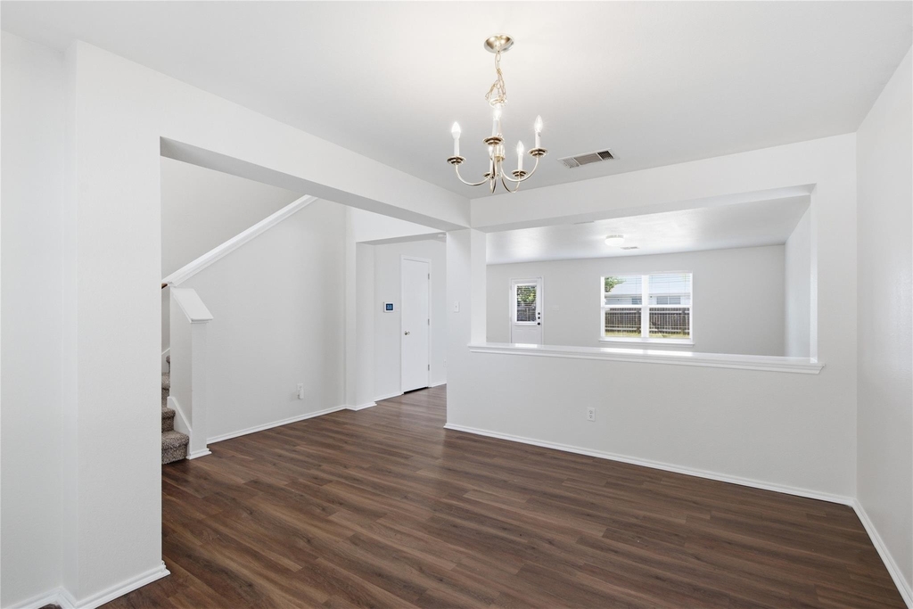 18120 Topsail St - Photo 5