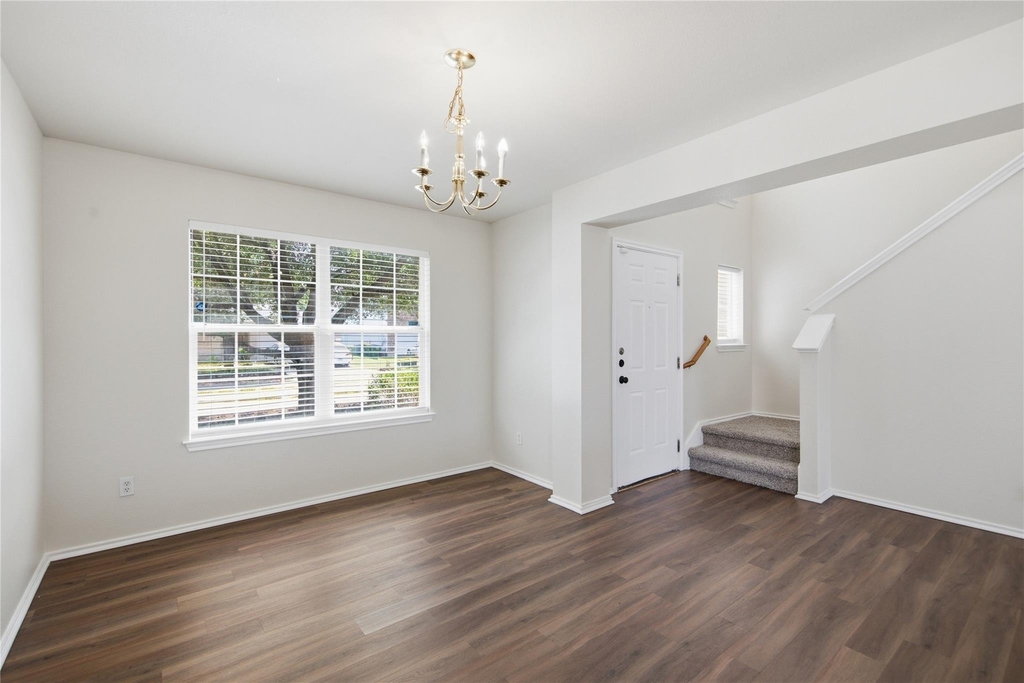 18120 Topsail St - Photo 6