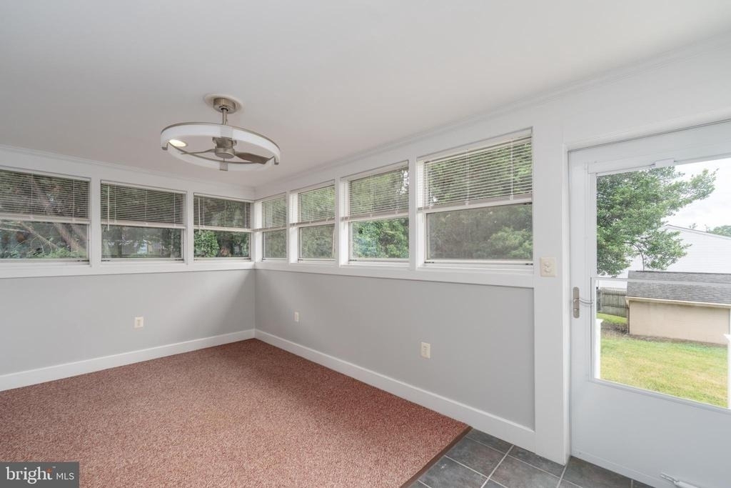 906 Rosedale Avenue - Photo 32